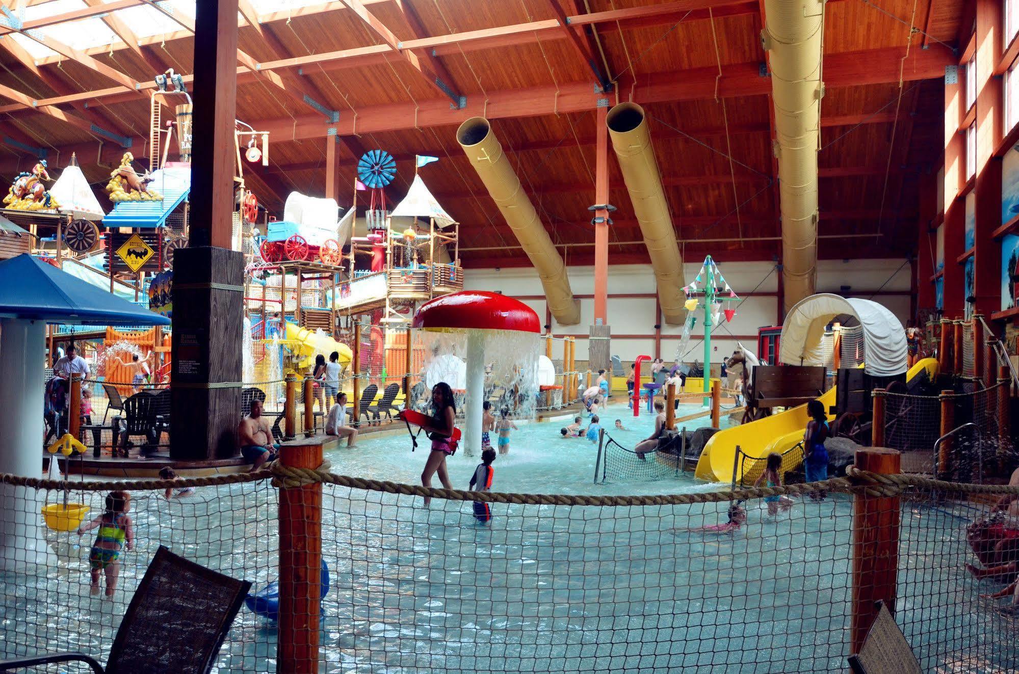 Fort Rapids Indoor Waterpark Resort Columbus Ngoại thất bức ảnh